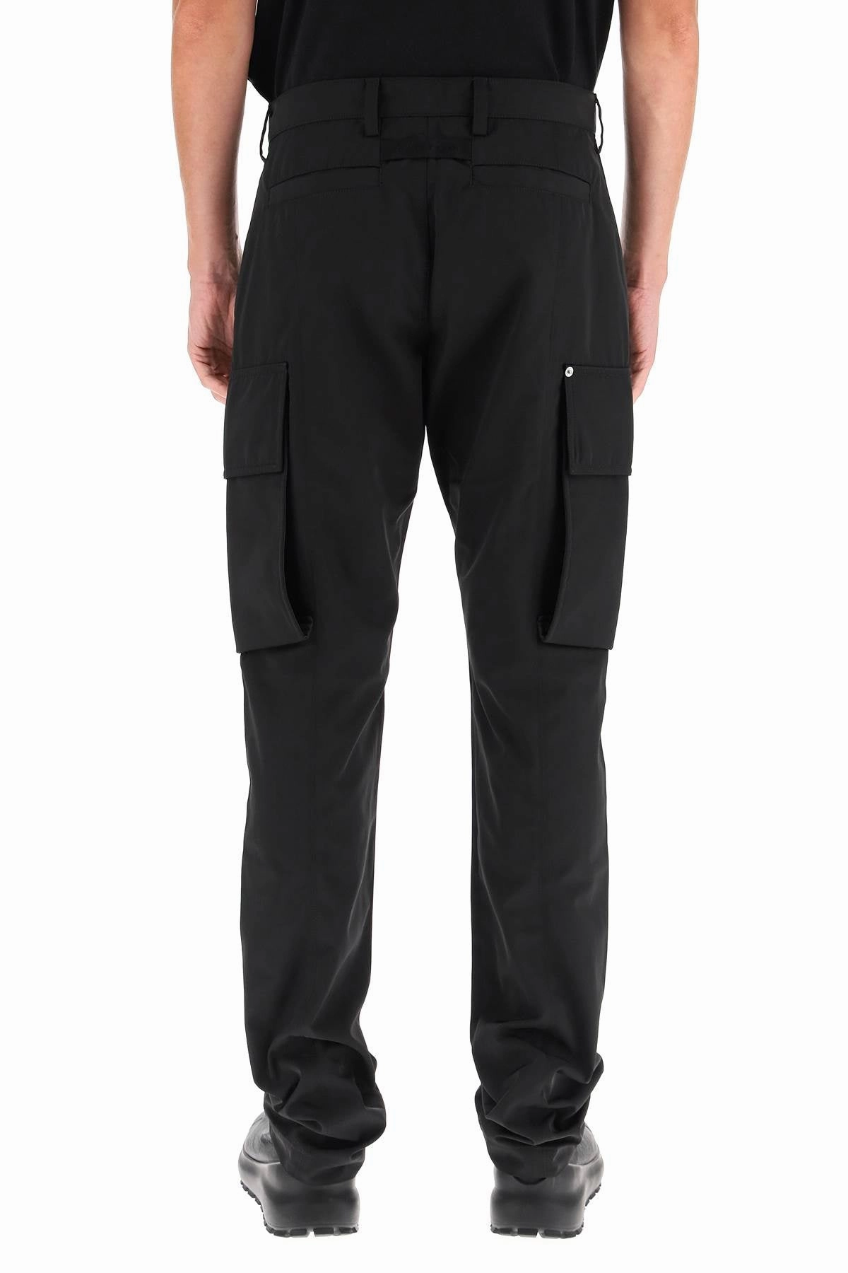 1017 ALYX 9SM Logo Plaque Cargo Pants