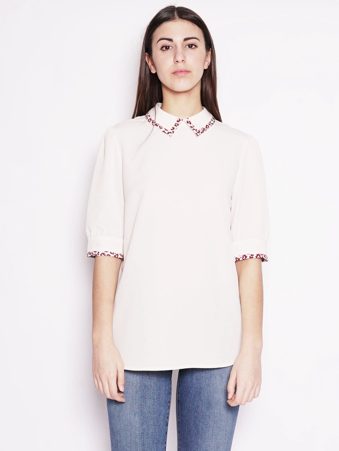 Blouse with Beige Collar