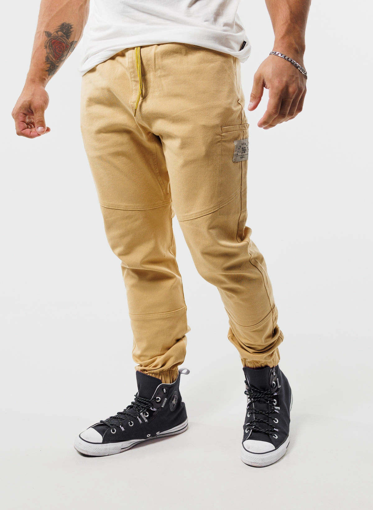 FOREVER JOGGERS - KHAKI