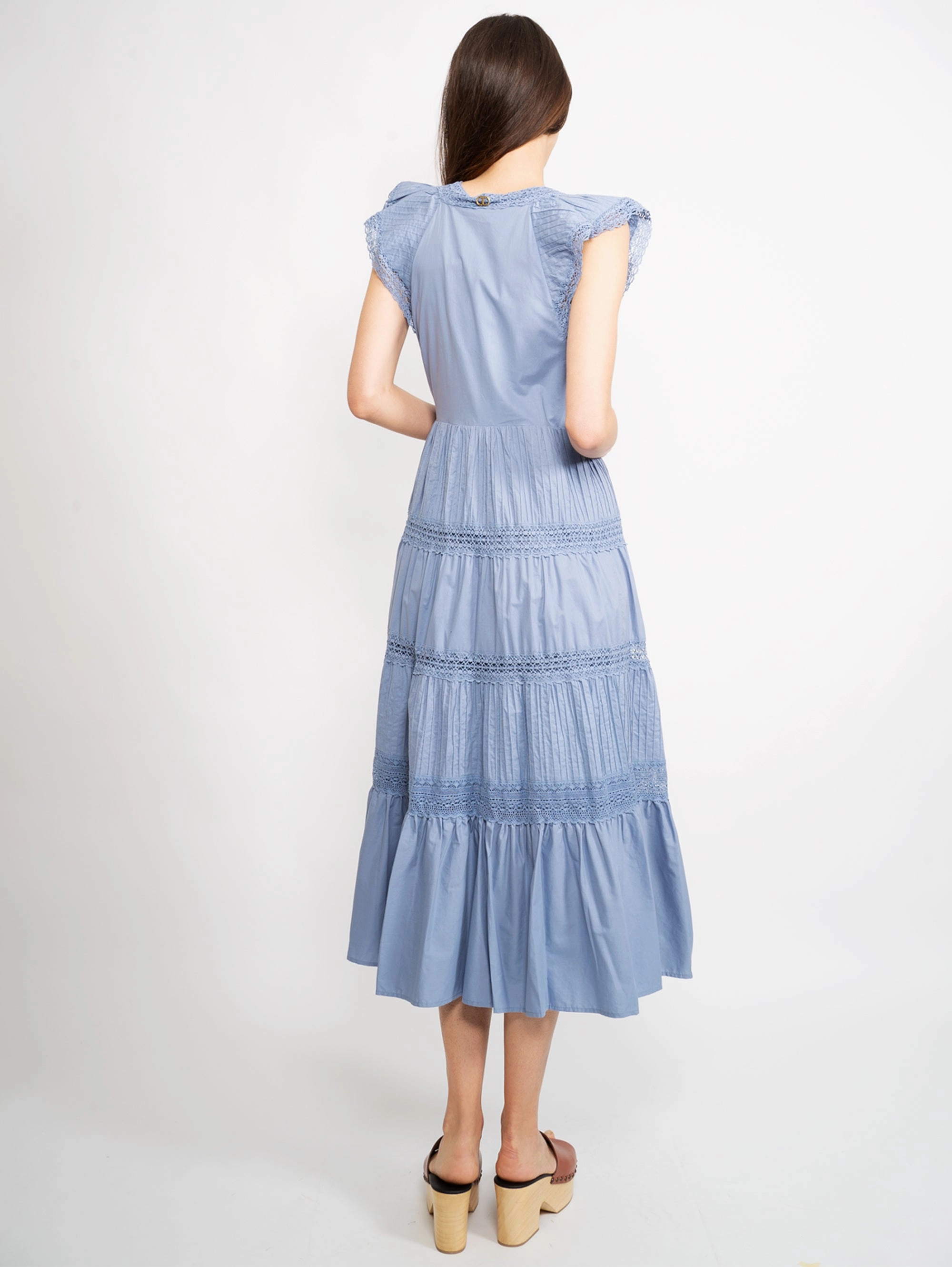 Longuette Dress with Blue Wallet