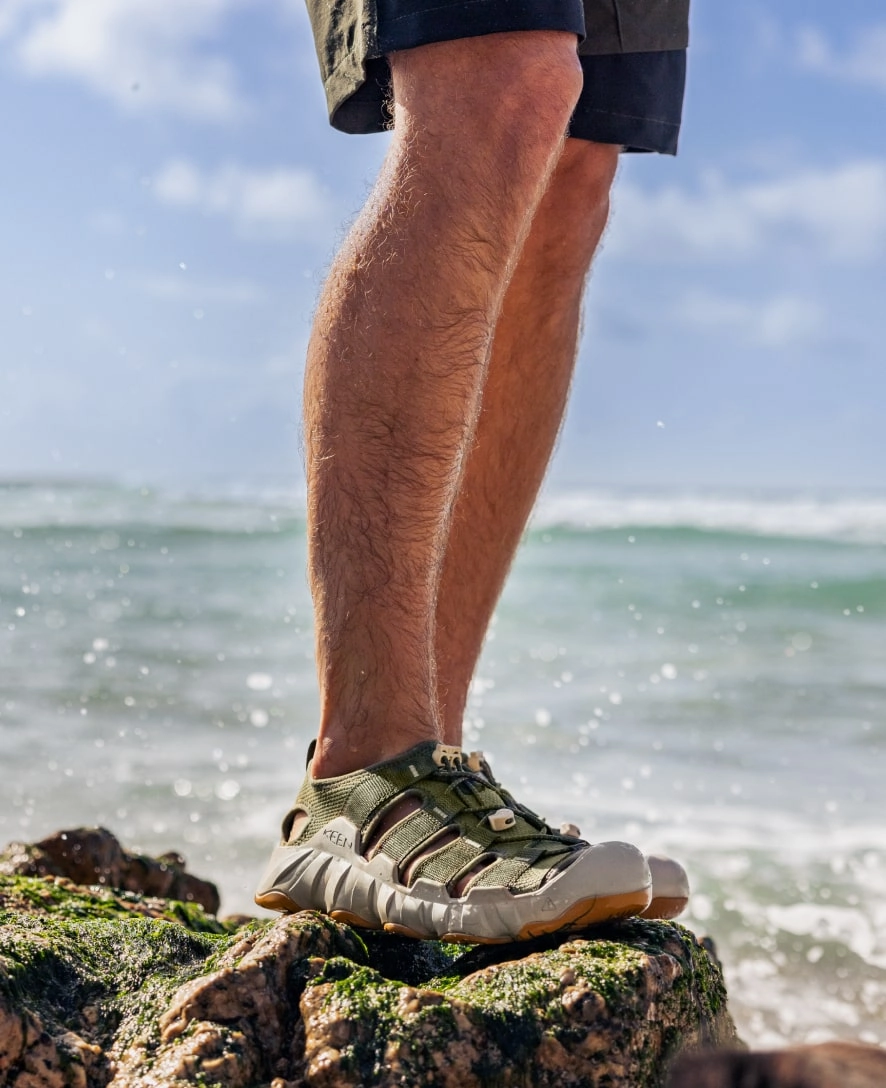Men's Hyperport H2 Sandal  |  Tibetan Red/Gold Flame