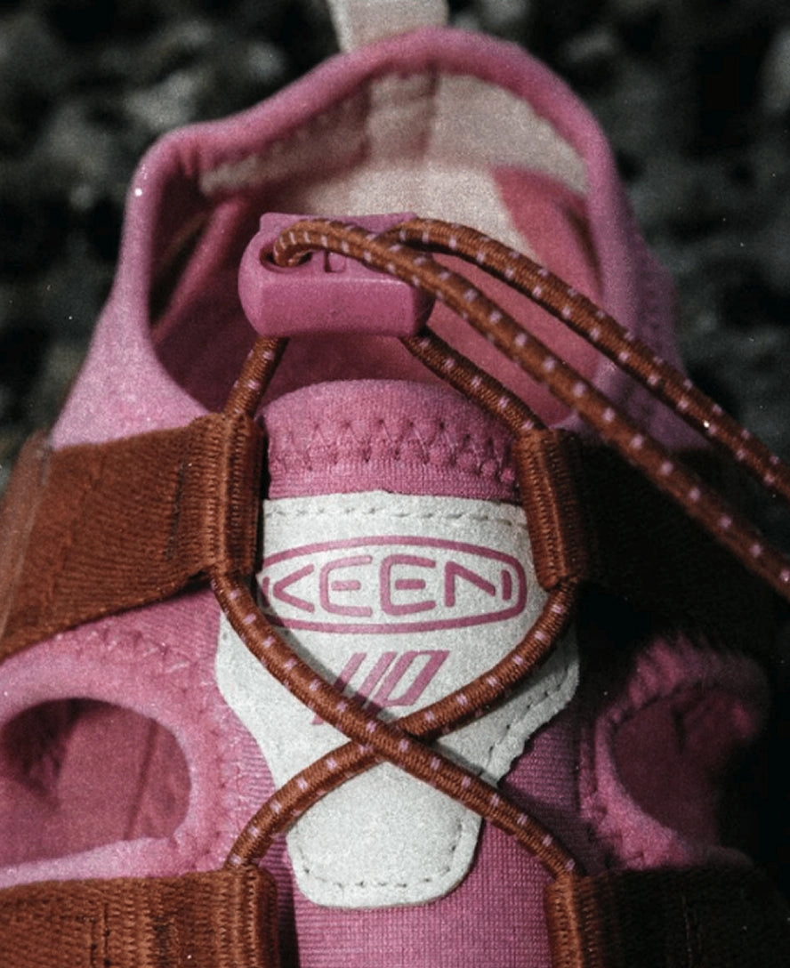 Men's Hyperport H2 Sandal x Hiking Patrol  |  Okenia Pink