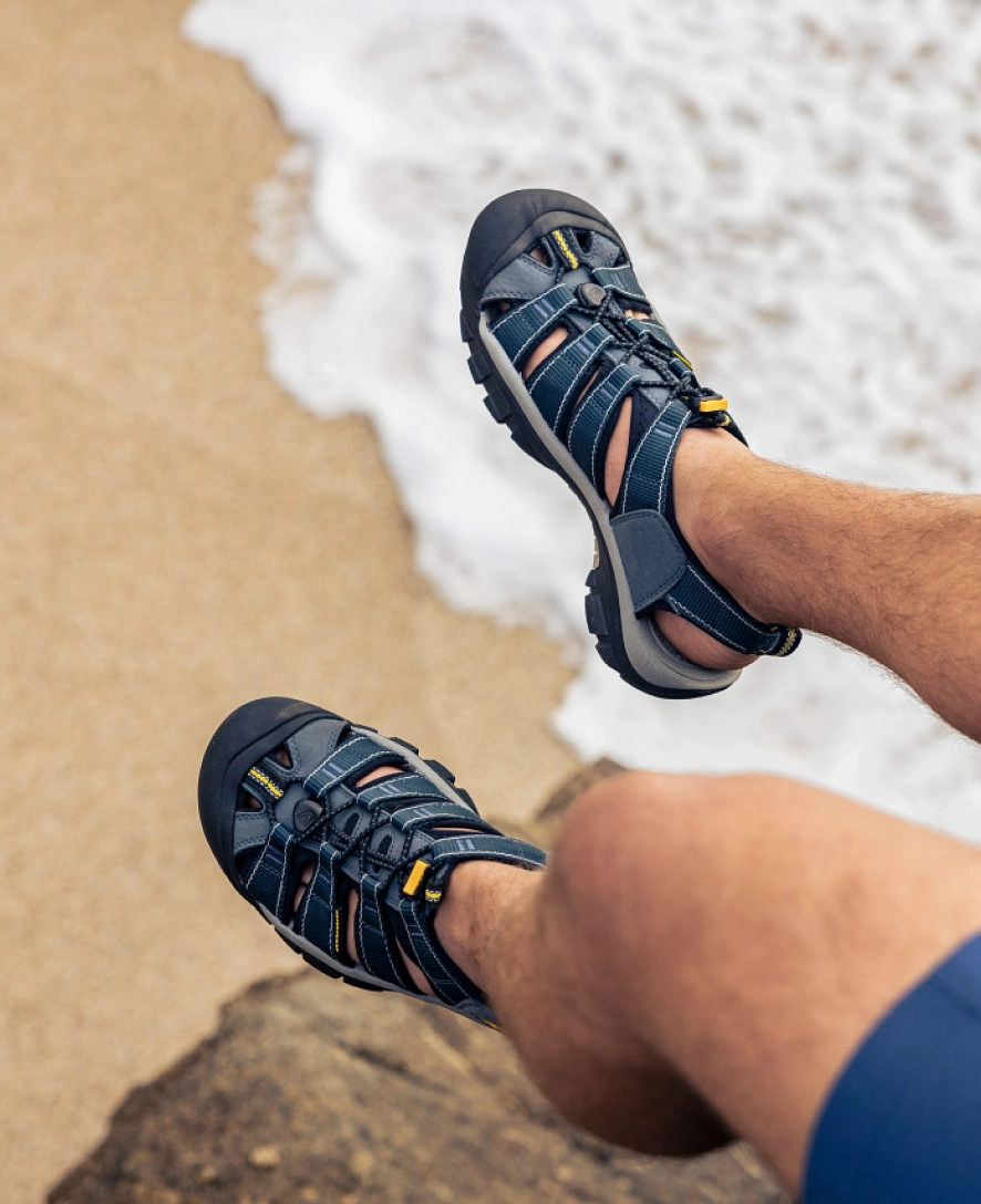 Men's Newport H2 Sandal Wide
  |  Navy/Medium Grey