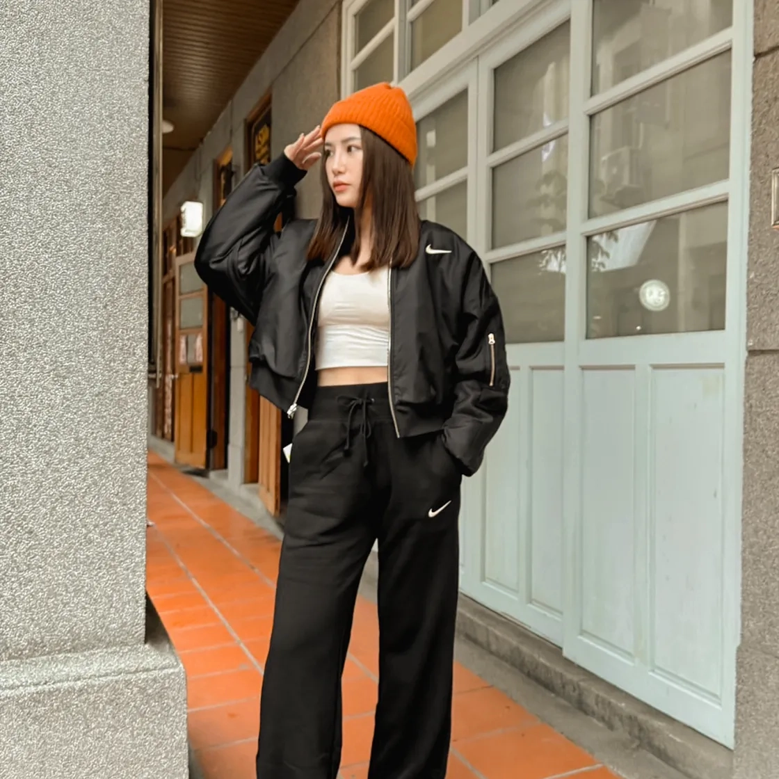 Nike Sportswear Reversible Faux Fur Bomber Jacket (Women's) [FB8693]
