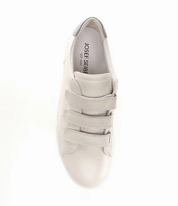 Women's Claire 12