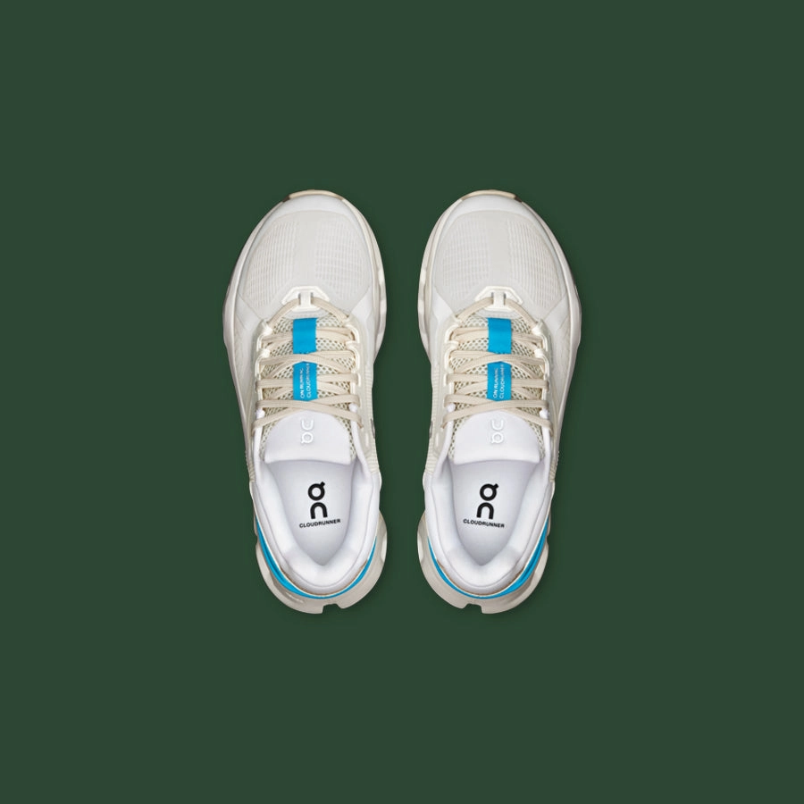 Women's On Cloudrunner 2
