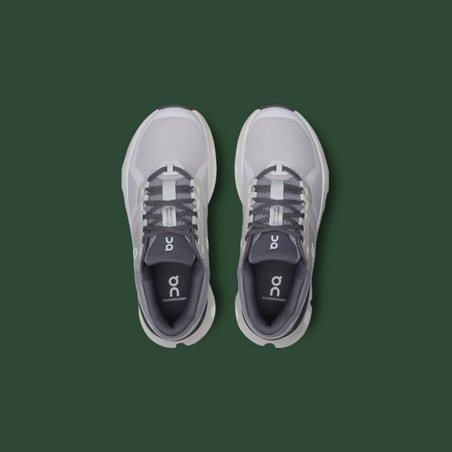 Women's On Cloudrunner 2